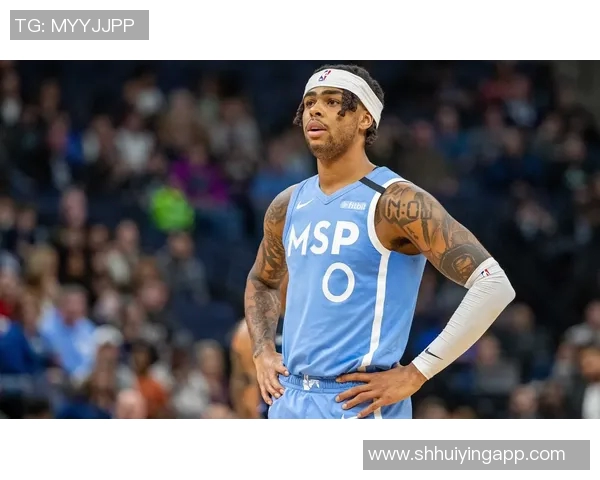 朗佐鲍尔与拉塞尔的巅峰对决谁能在赛场上笑到最后